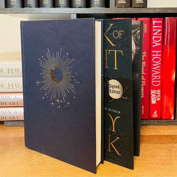 BAM Exclusive Signed Edition Book of Night by Holly Black - Picture 2 of 10